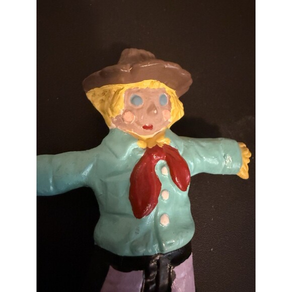Vintage Scarecrow Resin Figurine 5" - Picture 2 of 6